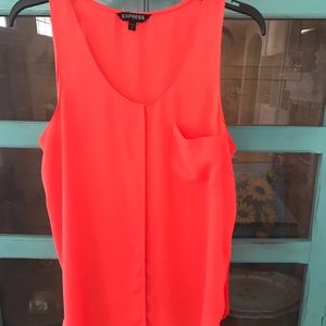 Express top size medium